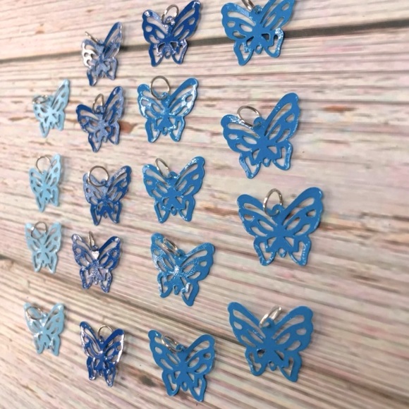 18 Blue Colored Metal Butterfly Charms Pendants! 2 Sided Colored Mixed Lot - Picture 5 of 6